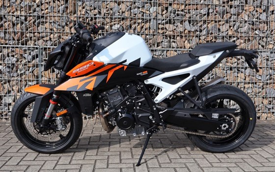 Neufahrzeug KTM 990 Duke - Bild 1