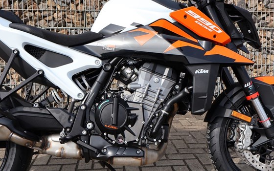 Neufahrzeug KTM 990 Duke - Bild 15
