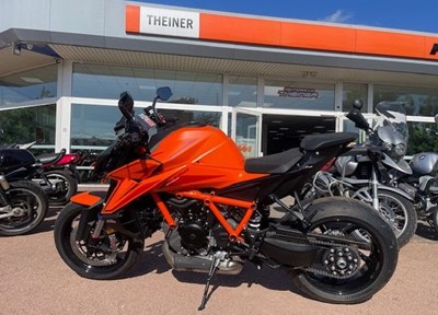 NEUFAHRZEUG KTM 1390 Super Duke R EVO