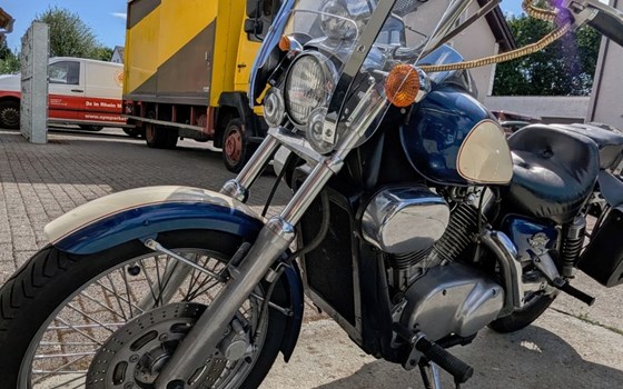 Gebrauchtmotorrad Kawasaki VN 1500 Vulcan - Bild 2