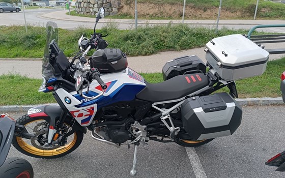 Gebrauchtmotorrad BMW F 900 GS - Bild 2