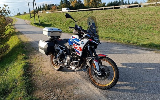 Gebrauchtmotorrad BMW F 900 GS - Bild 4