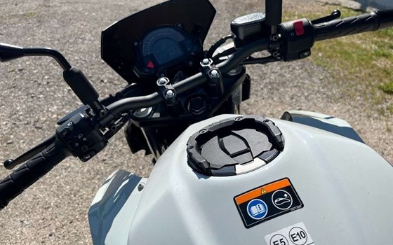 Gebrauchtmotorrad Kawasaki Z 400 - Bild 4