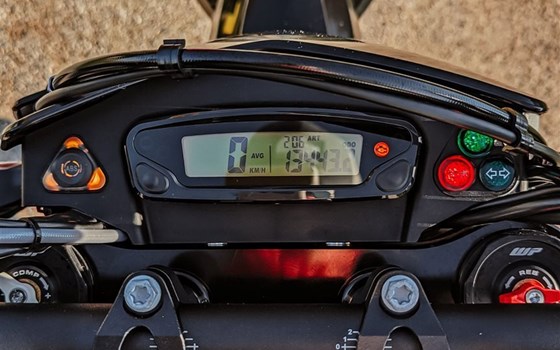 Gebrauchtmotorrad KTM 690 SMC R - Bild 14