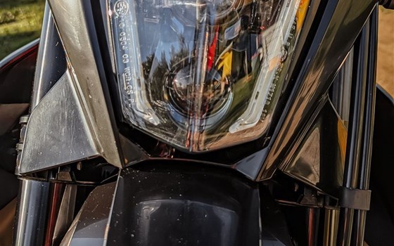 Gebrauchtmotorrad KTM 690 SMC R - Bild 8