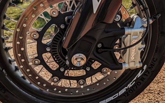 Gebrauchtmotorrad KTM 690 SMC R - Bild 9