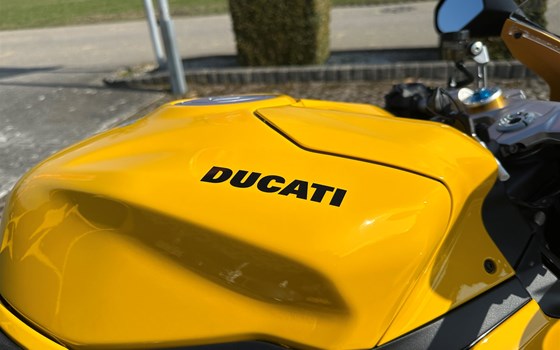 Neufahrzeug Ducati Panigale V2 S - Bild 7