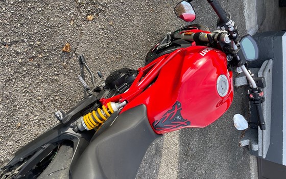 Gebrauchtmotorrad Ducati Monster 797 - Bild 3
