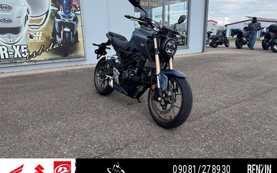 Gebrauchtmotorrad Honda CB125R - Bild 1