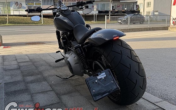 Gebrauchtmotorrad Harley-Davidson Dyna Street Bob FXDB - Bild 13