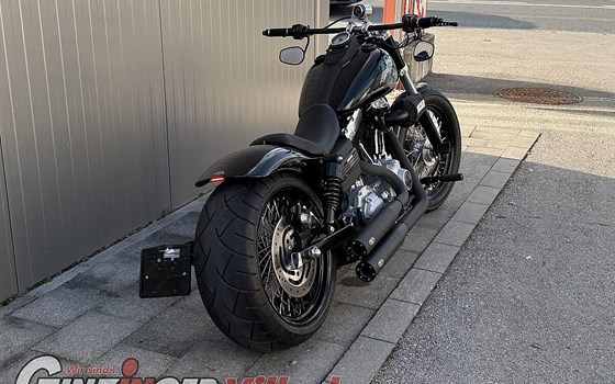 Gebrauchtmotorrad Harley-Davidson Dyna Street Bob FXDB - Bild 7