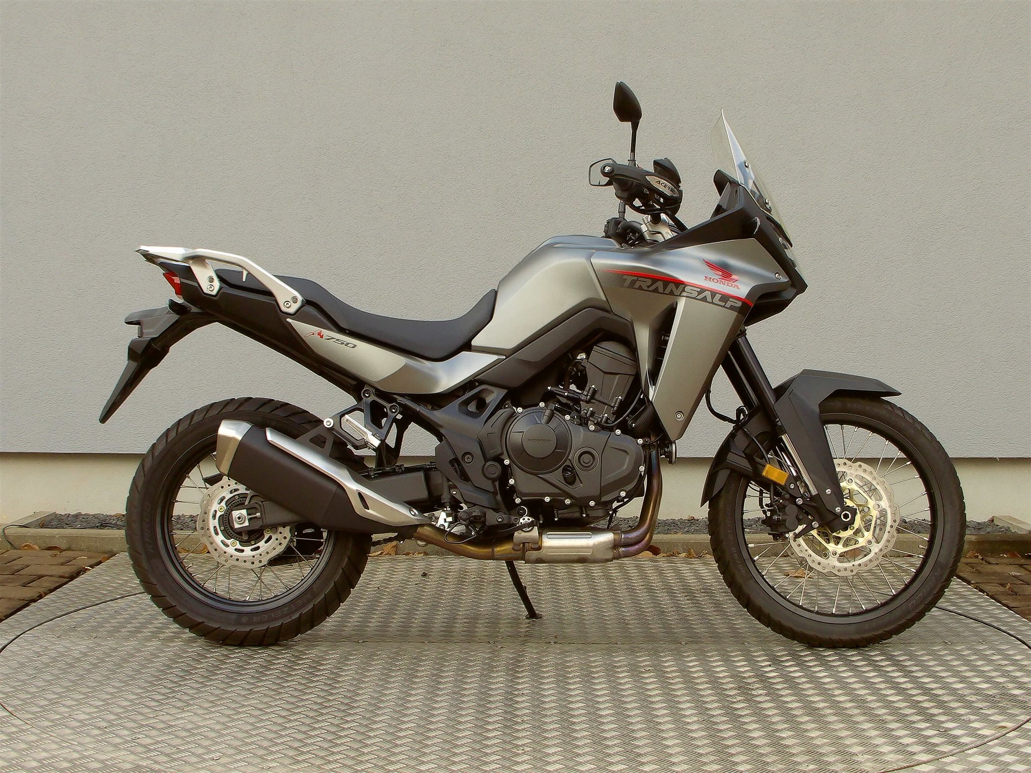 Honda XL750 Transalp