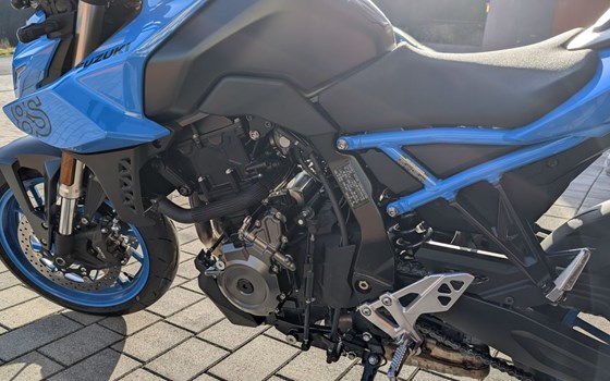 Gebrauchtmotorrad Suzuki GSX-8S - Bild 4