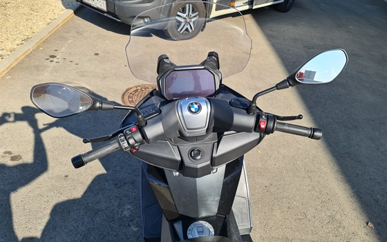 Gebrauchtmotorrad BMW C 400 GT - Bild 2