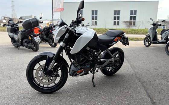 Gebrauchtmotorrad KTM 125 Duke - Bild 3