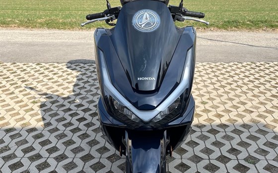Gebrauchtmotorrad Honda PCX125 DX - Bild 2