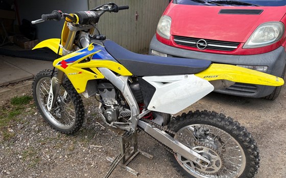 Gebrauchtmotorrad Suzuki RM-Z250 - Bild 2