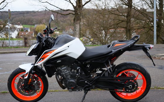 Gebrauchtmotorrad KTM 890 Duke - Bild 7