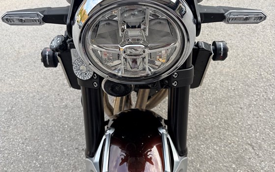 Gebrauchtmotorrad Kawasaki Z900 RS - Bild 4