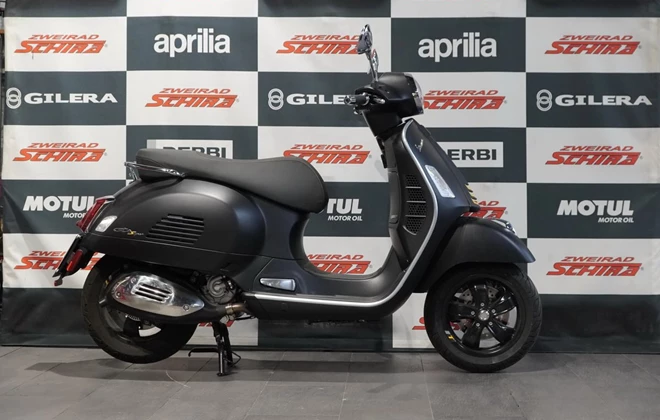 Vespa GTS 300 hpe Super Tech