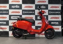 Neumotorrad Vespa Sprint 50 S