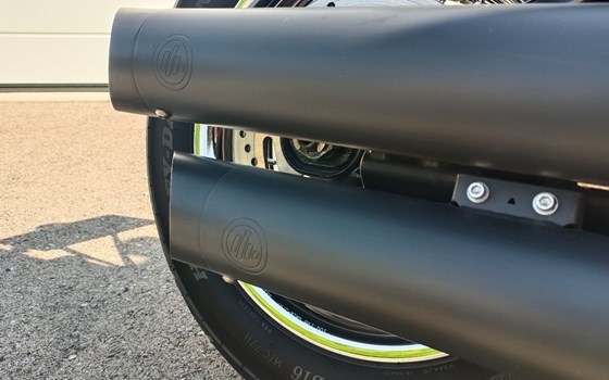 Gebrauchtmotorrad Harley-Davidson Dyna Street Bob FXDB - Bild 12