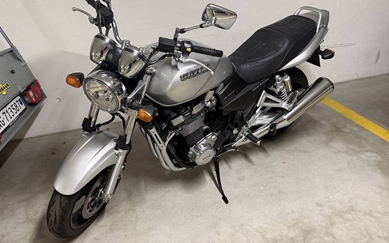 Motorrad Occasion Suzuki GSX 1400 - Bild 2