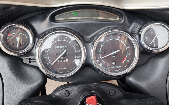 Gebrauchtmotorrad Triumph Trophy 1200 - Bild 5