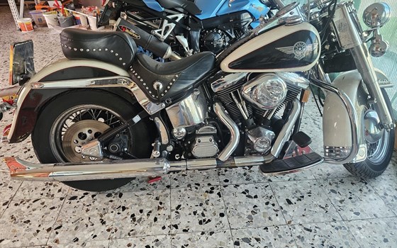 Gebrauchtmotorrad Harley-Davidson Softail Heritage Classic FLSTC - Bild 3