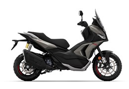 Neumotorrad Aprilia SR GT 400