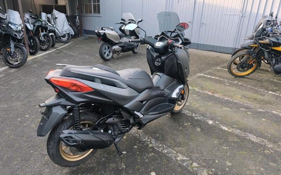 Gebrauchtmotorrad Yamaha XMAX 125 Tech MAX - Bild 6