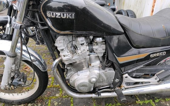 Gebrauchtmotorrad Suzuki GR 650 Tempter - Bild 2