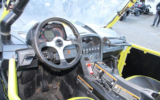 Gebrauchtmotorrad Can-Am Maverick 1000R X Turbo - Bild 9