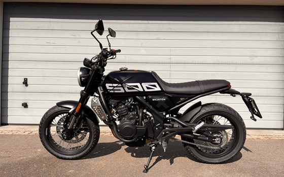 Gebrauchtmotorrad Brixton Crossfire 500 X - Bild 4