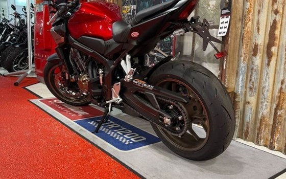 Gebrauchtmotorrad Honda CB650R - Bild 8