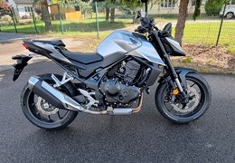 Neumotorrad Honda CB750 Hornet