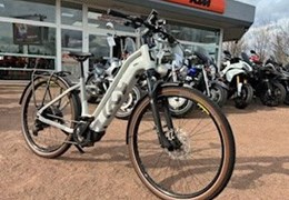 Neumotorrad Husqvarna Grand Pather