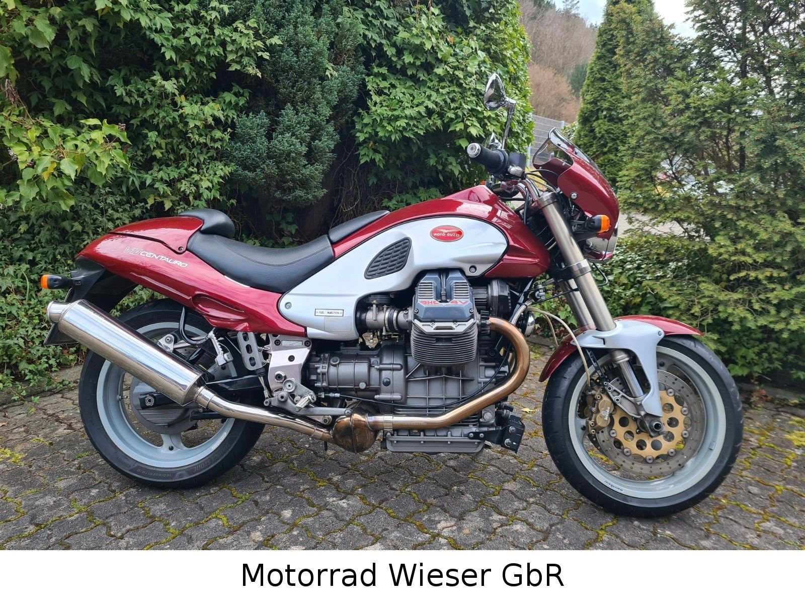 Moto Guzzi V10 Centauro 