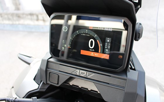 Gebrauchtmotorrad Honda ADV350 - Bild 7