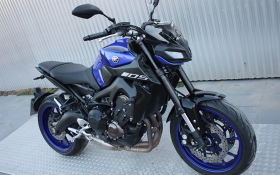 Gebrauchtmotorrad Yamaha MT-09 - Bild 2