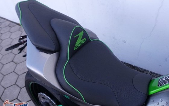 Gebrauchtmotorrad Kawasaki Z1000 - Bild 4