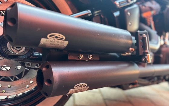 Gebrauchtmotorrad Harley-Davidson Softail Street Bob FXBB - Bild 4