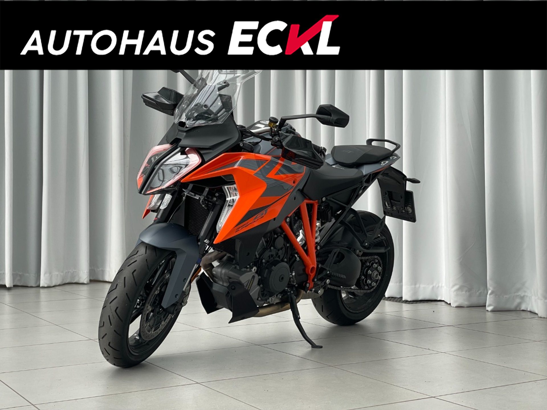 KTM 1290 Super Duke GT 