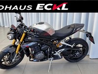 Gebrauchtmotorrad Triumph Speed Triple 1200 RS