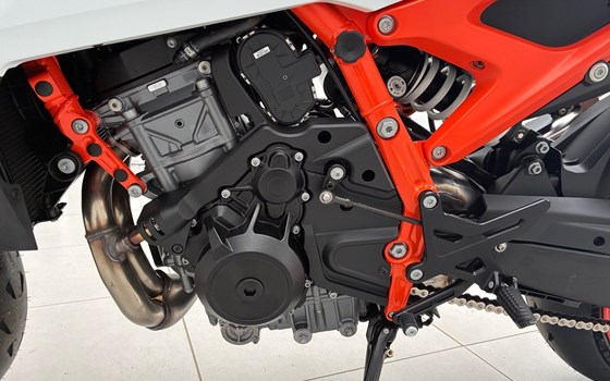Neufahrzeug KTM 990 Duke - Bild 16