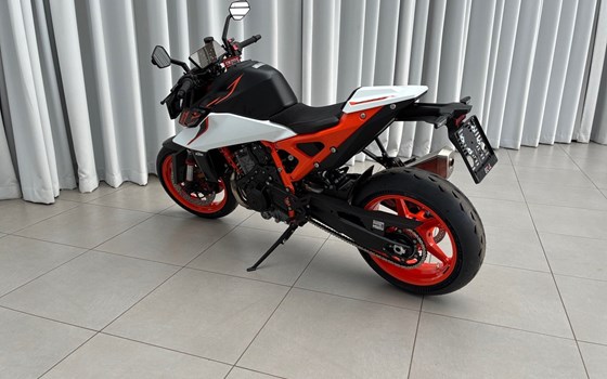 Neufahrzeug KTM 990 Duke - Bild 6