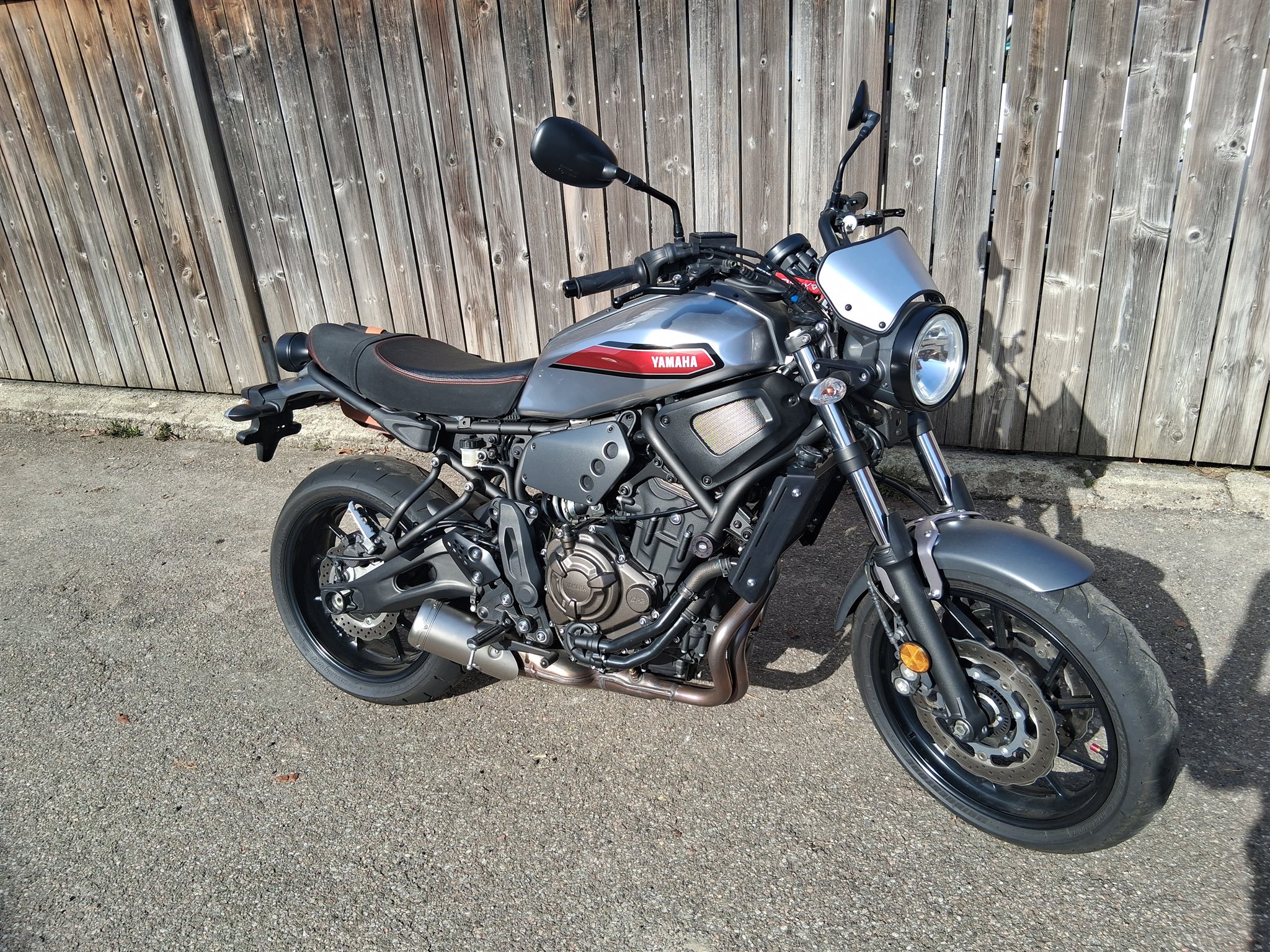 Yamaha XSR700 