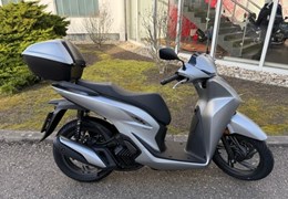 Neumotorrad Honda SH150i