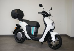 Gebrauchte Yamaha NEO's