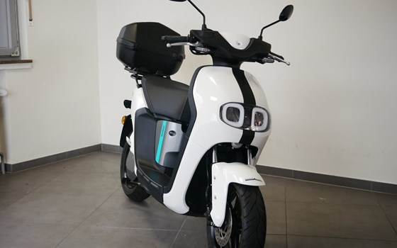 Gebrauchtmotorrad Yamaha NEO's - Bild 3